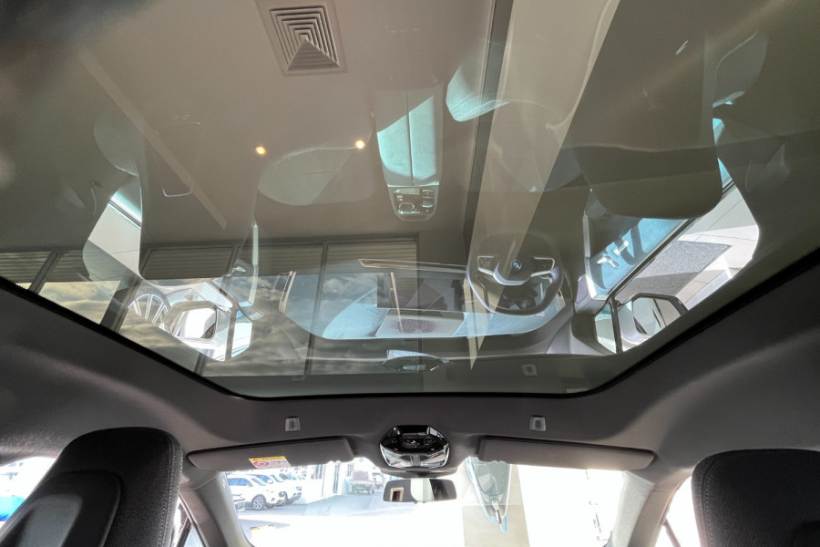 2022 BMW I20-    IX   I20 I20 xDrive40 Sport SUV Image 18