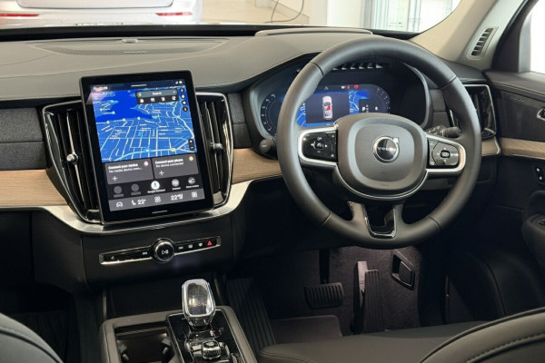 2026 Volvo XC90 L Series Plus B5 Bright SUV Image 11