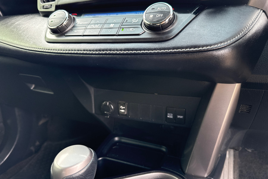 2017 Toyota RAV4 ASA44R GXL SUV Image 24
