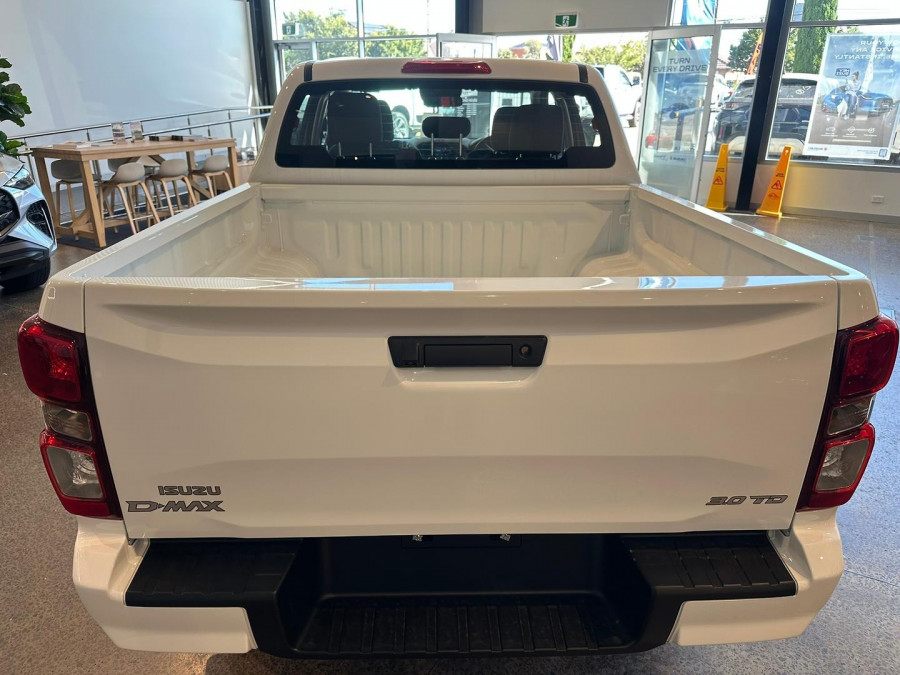 2026 MY25.5 Isuzu D-MAX RG SX Ute Image 4
