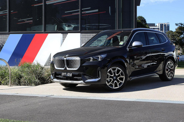 BMW iX1 eDrive20 xLine U11