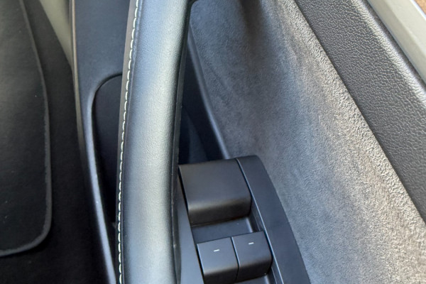 2022 Tesla Model 3  Rear-Wheel Drive Sedan Image 18