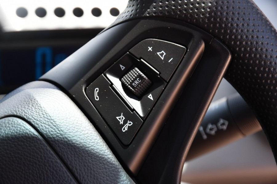 2015 Holden Barina TM MY15 CD Hatchback Image 12