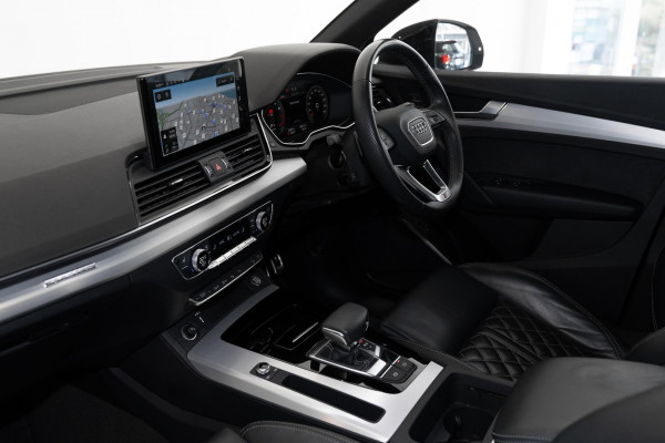 2022 MY23 Audi Q5 FY 45 TFSI S Line SUV image 8