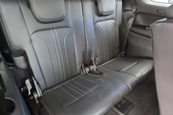 2026 MY25.5 Isuzu MU-X RJ LS-T SUV Image 11