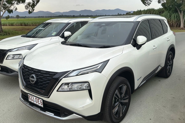 2025 Nissan X-Trail T33 Ti e-POWER SUV Image 2
