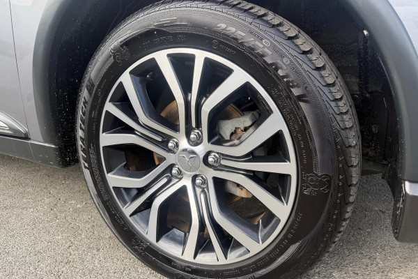 2017 MY18.5 Mitsubishi Outlander ZL LS SUV Image 6