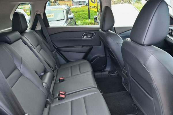2025 Nissan X-Trail T33 ST-L SUV Image 6