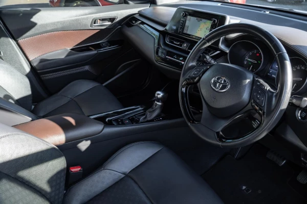 2019 Toyota C-HR NGX50R Koba SUV Image 7