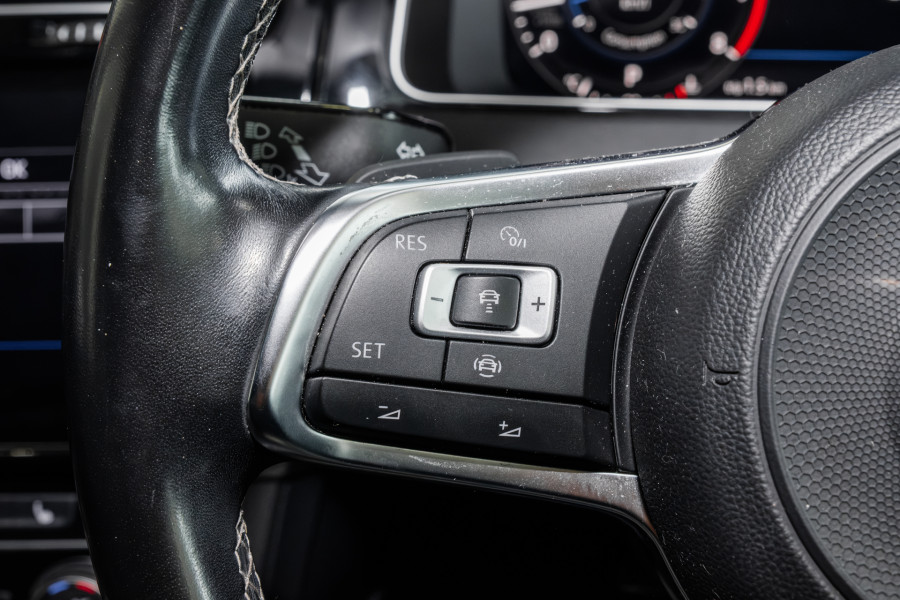 2019 MY20 Volkswagen Golf 7.5 110TSI Highline Hatch Image 11