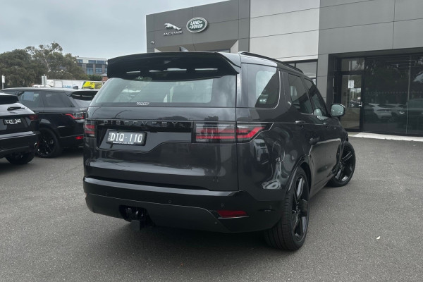 2025 Land Rover Discovery Series 5 D350 Dynamic SE SUV
