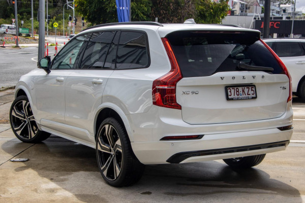 2024 MY25 Volvo XC90 L Series Ultra T8 Plug-In Hybrid SUV Image 5