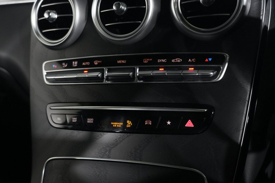 2022 Mercedes-Benz GLC-Class GLC300 SUV Image 17