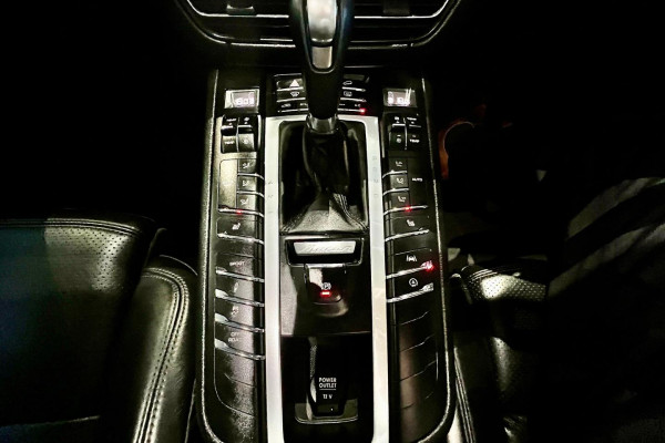 2019 MY20 Porsche Macan 95B S SUV