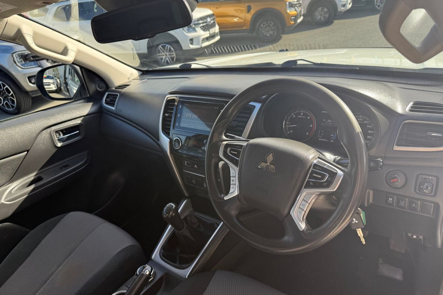 2020 Mitsubishi Triton MR GLX+ Ute Image 10