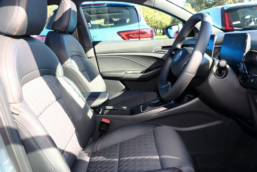 2025 MG MG3 Essence Hatch Image 6