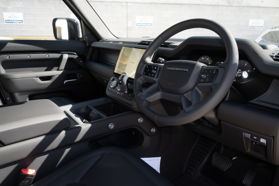 2026 Land Rover Defender L663 110 D350 X-Dynamic SE SUV