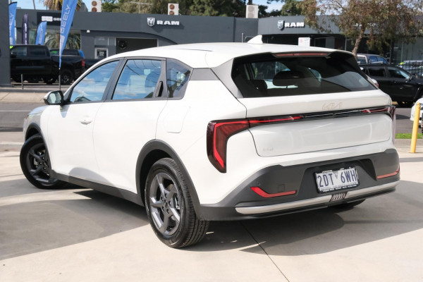 2025 MY26 Kia K4 CL4m S Hatch Image 4