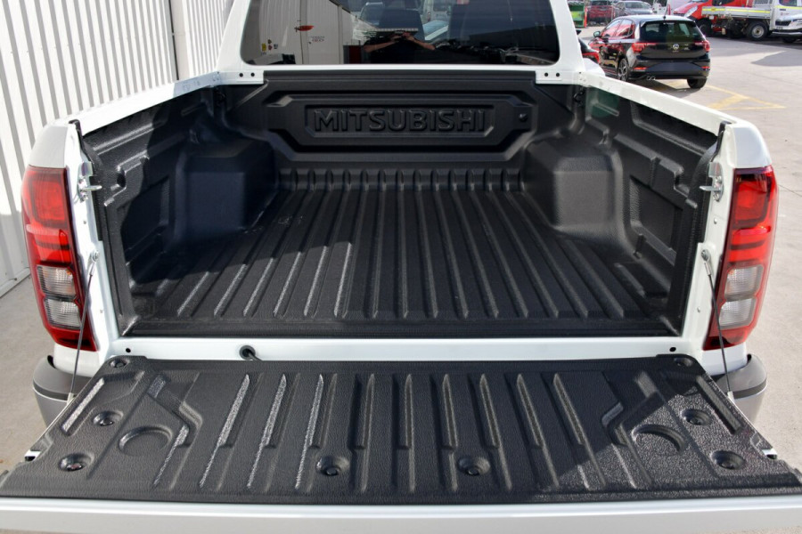 2024 Mitsubishi Triton MV GLS Ute Image 22