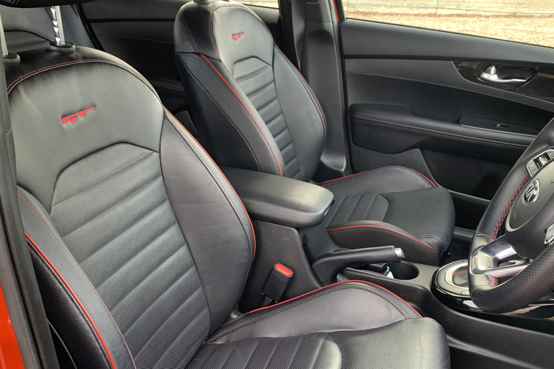 2020 MY1  Kia Cerato BD GT Hatch Image 7