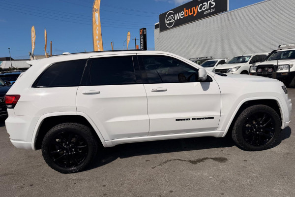 2020 MY0  Jeep Grand Cherokee WK Night Eagle SUV Image 6
