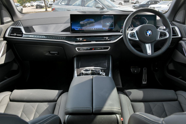 2025 BMW X5 G05 LCI xDrive30d M Sport SUV image 4