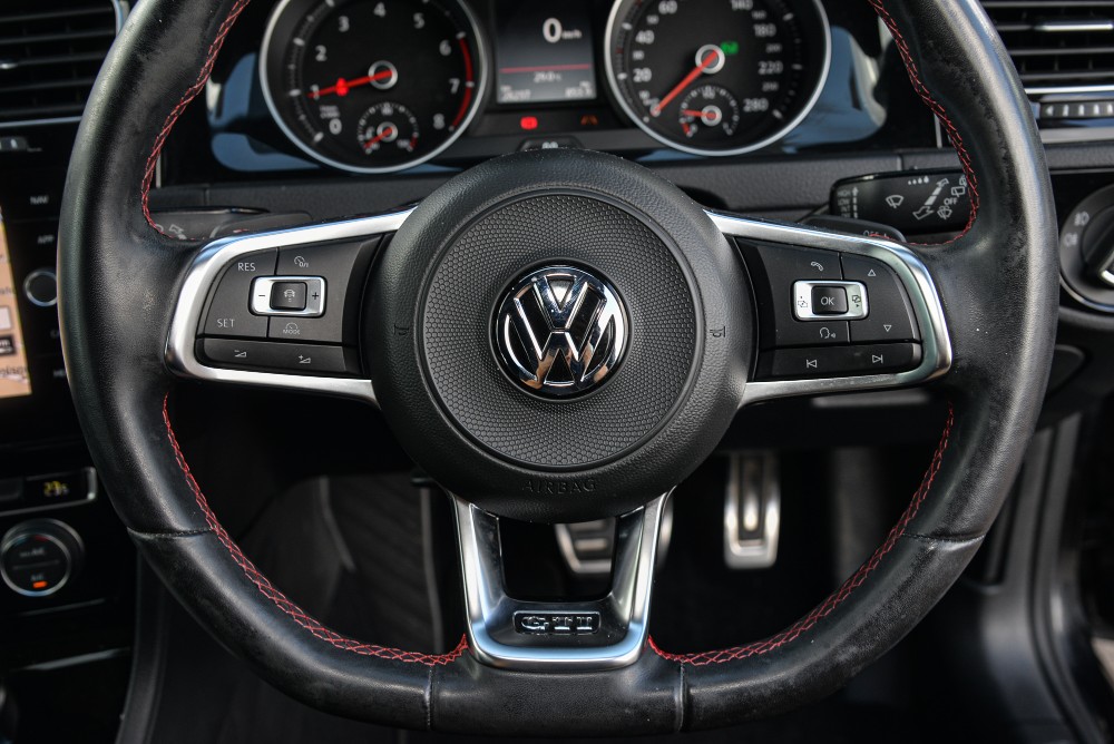 2017 Volkswagen Golf 7 GTI Hatch Image 11