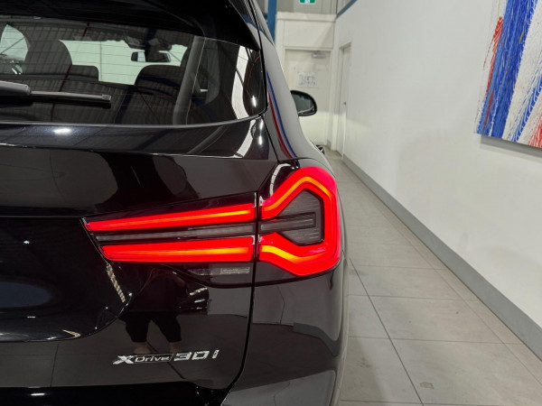 2022 BMW X3 G01 LCI xDrive30i SUV image 9