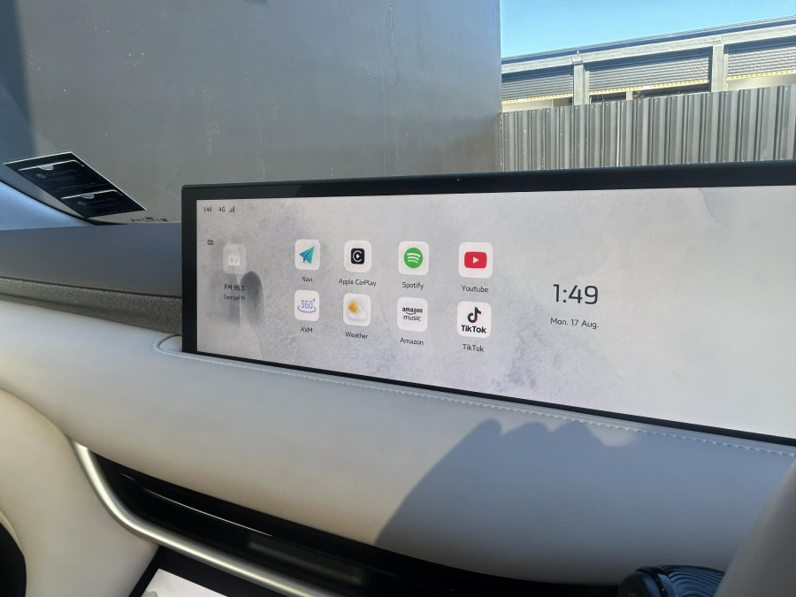 2025 MG IM6 S12L Performance SUV Image 16