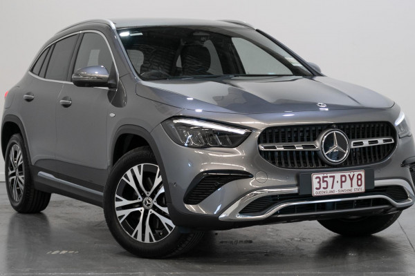 Mercedes-Benz GLA-Class GLA250 e with EQ hybrid technology H247