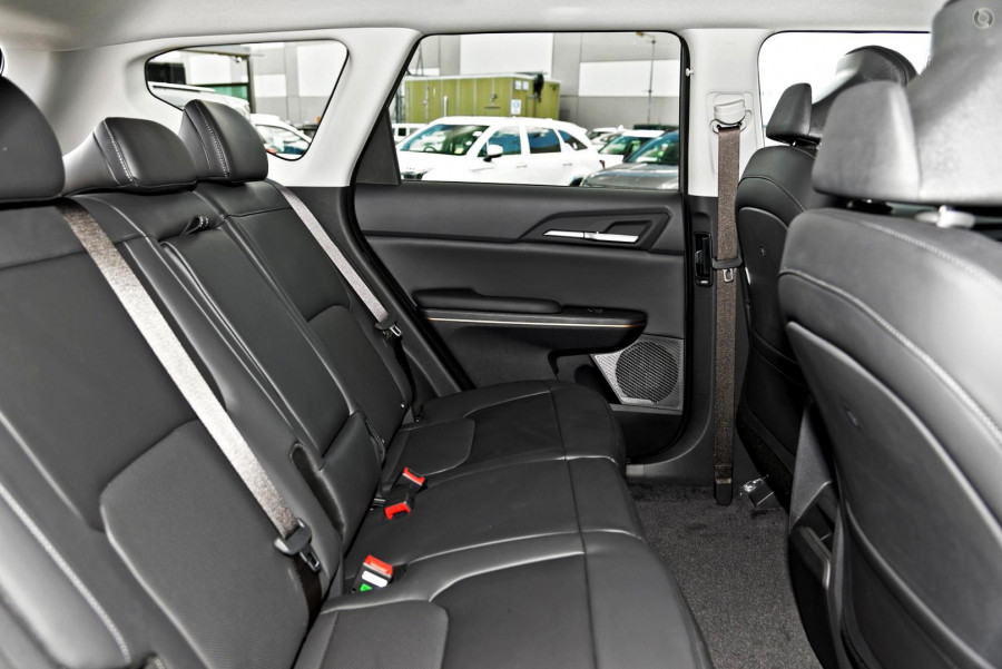 2026 Kia EV5 OVc Earth SUV Image 8