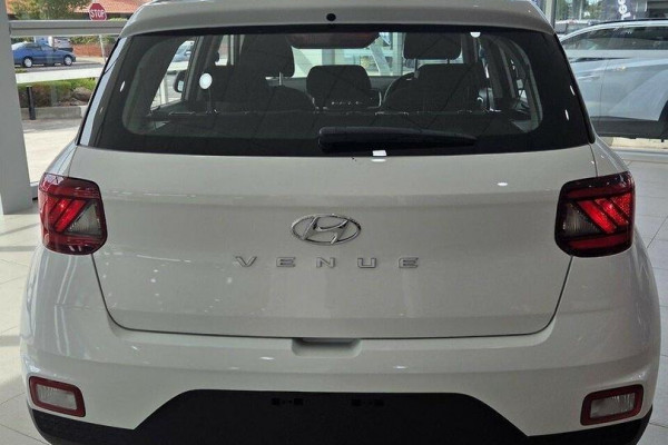 2025 Hyundai Venue QX.V5  SUV Image 5