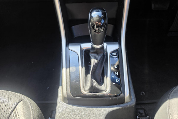 2015 MY16 Hyundai i30 GD3 Series II Active X Hatch Image 17