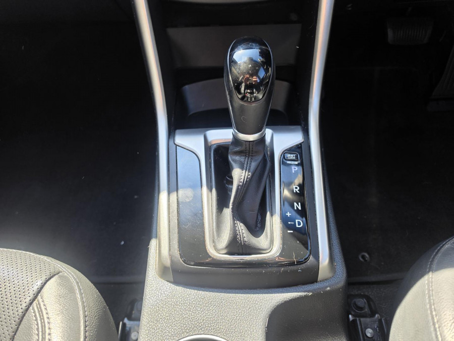 2015 MY16 Hyundai i30 GD3 Series II Active X Hatch Image 17