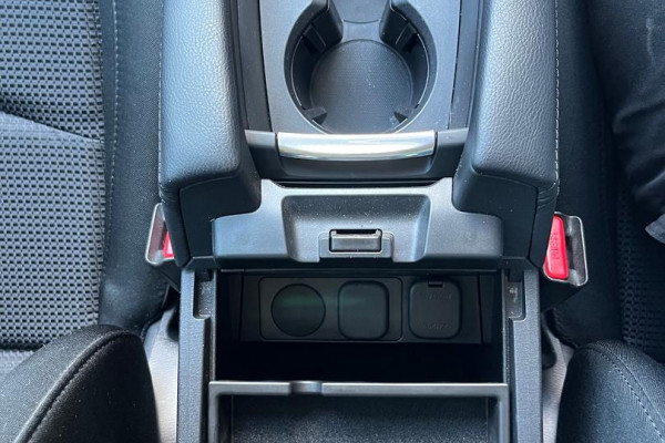 2017 Mazda 3 BN5236 SP25 Sedan Image 31