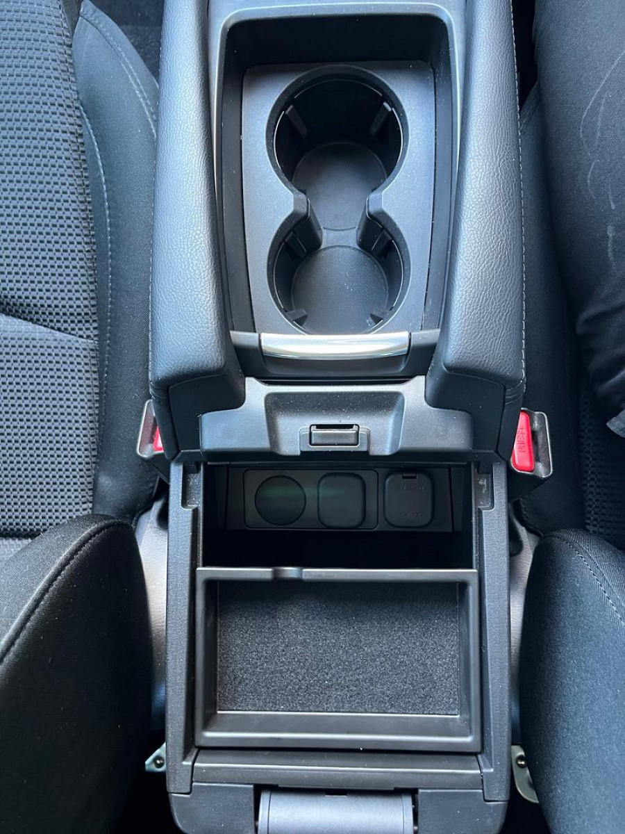 2017 Mazda 3 BN5236 SP25 Sedan Image 31