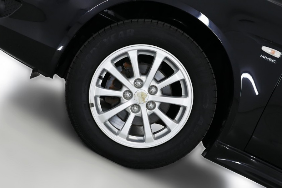 2010 Mitsubishi Lancer CJ MY10 VR Hatchback Image 16