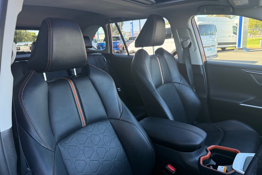 2020 Toyota RAV4 AXAA54R Edge Wagon Image 8