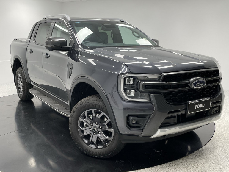 Ford Ranger Wildtrak 2023 [White Color]