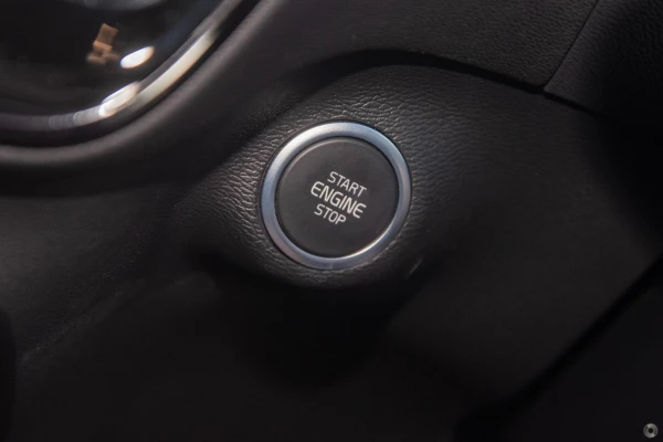 2026 Volvo XC40 XZ Plus B4 SUV Image 12