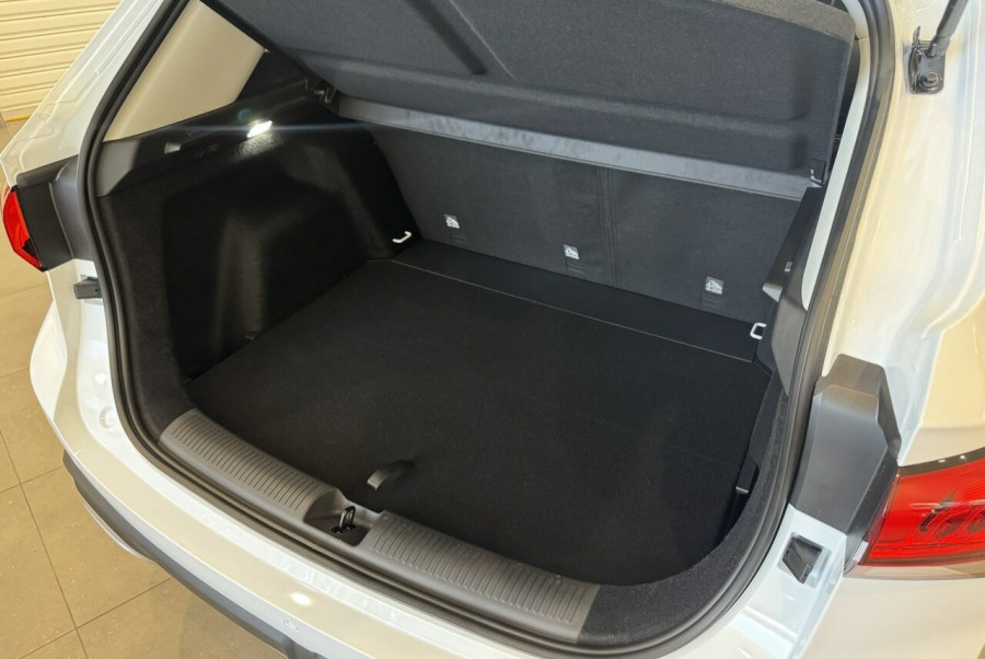 2024 MY24.5 MG ZS ZS32 Essence SUV Image 8