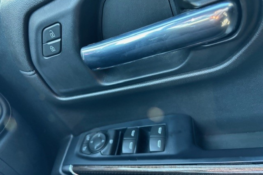 2021 Chevrolet Silverado T1 1500 LT Trail Boss Ute Image 33