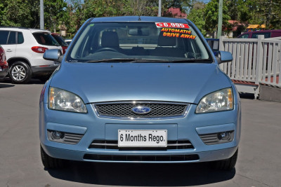2007 Ford Focus LS Ghia Sedan Image 2