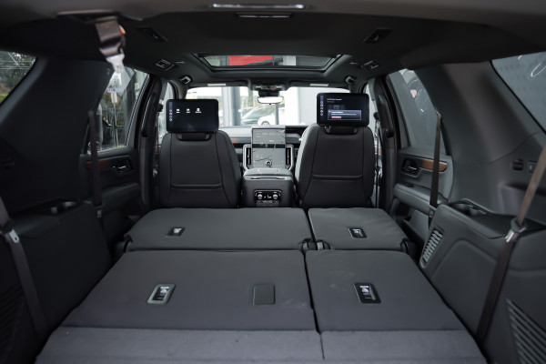 2025 GMC Yukon  Denali Wagon Image 42