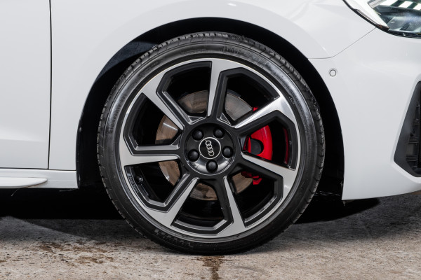 2020 Audi A1 GB 40 TFSI S line Hatch image 21