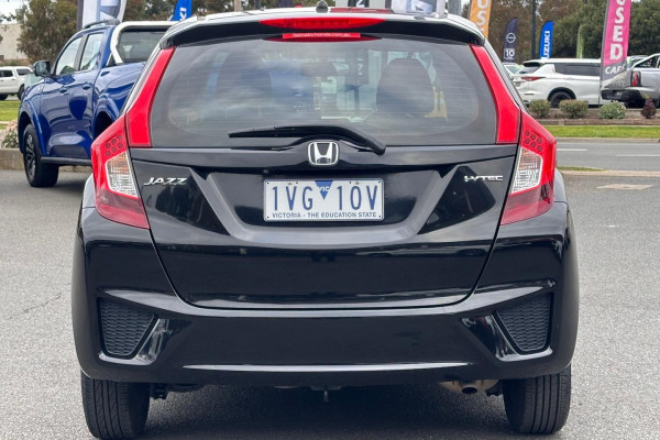 2015 Honda Jazz GF VTi Hatch Image 7
