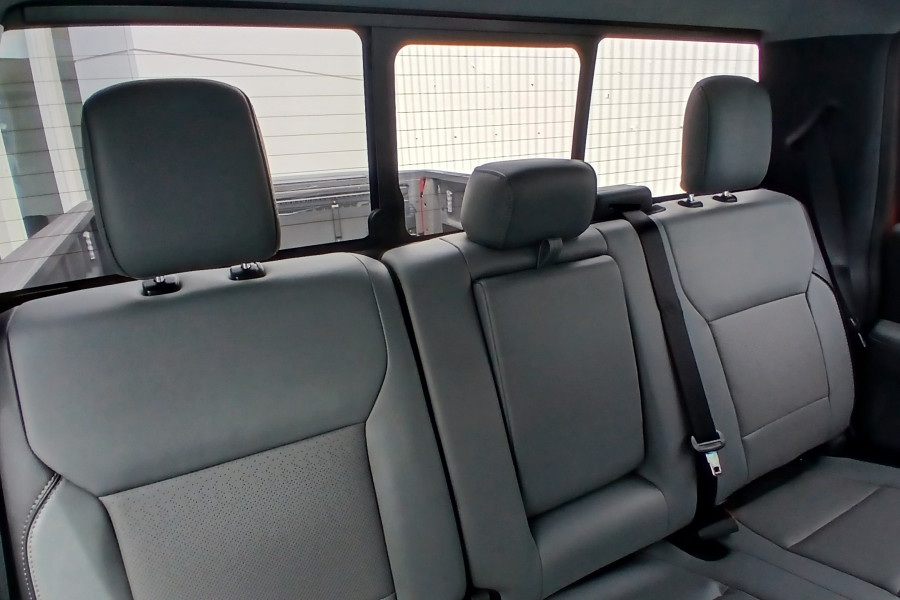 2023 Ford F-150 No Series Lariat Dual Cab Image 11
