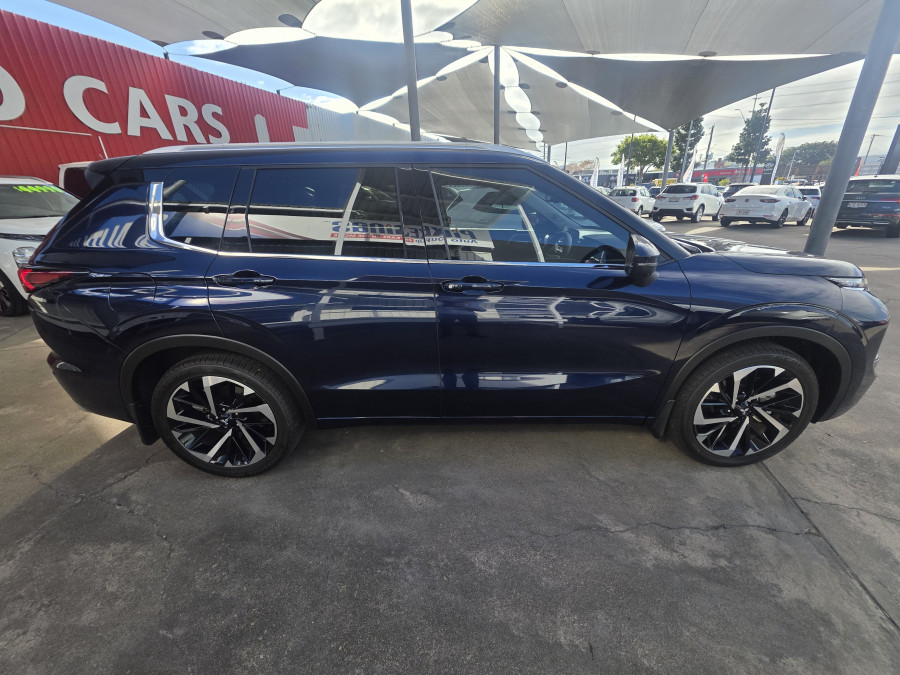 2024 Mitsubishi Outlander ZM Exceed SUV Image 8