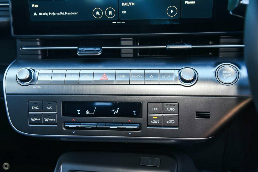 2025 Hyundai KONA SX2.V2 Premium SUV Image 15