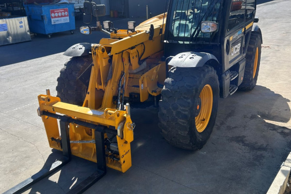 2021 JCB TELEHANDLER - AG Telescopic Handler
